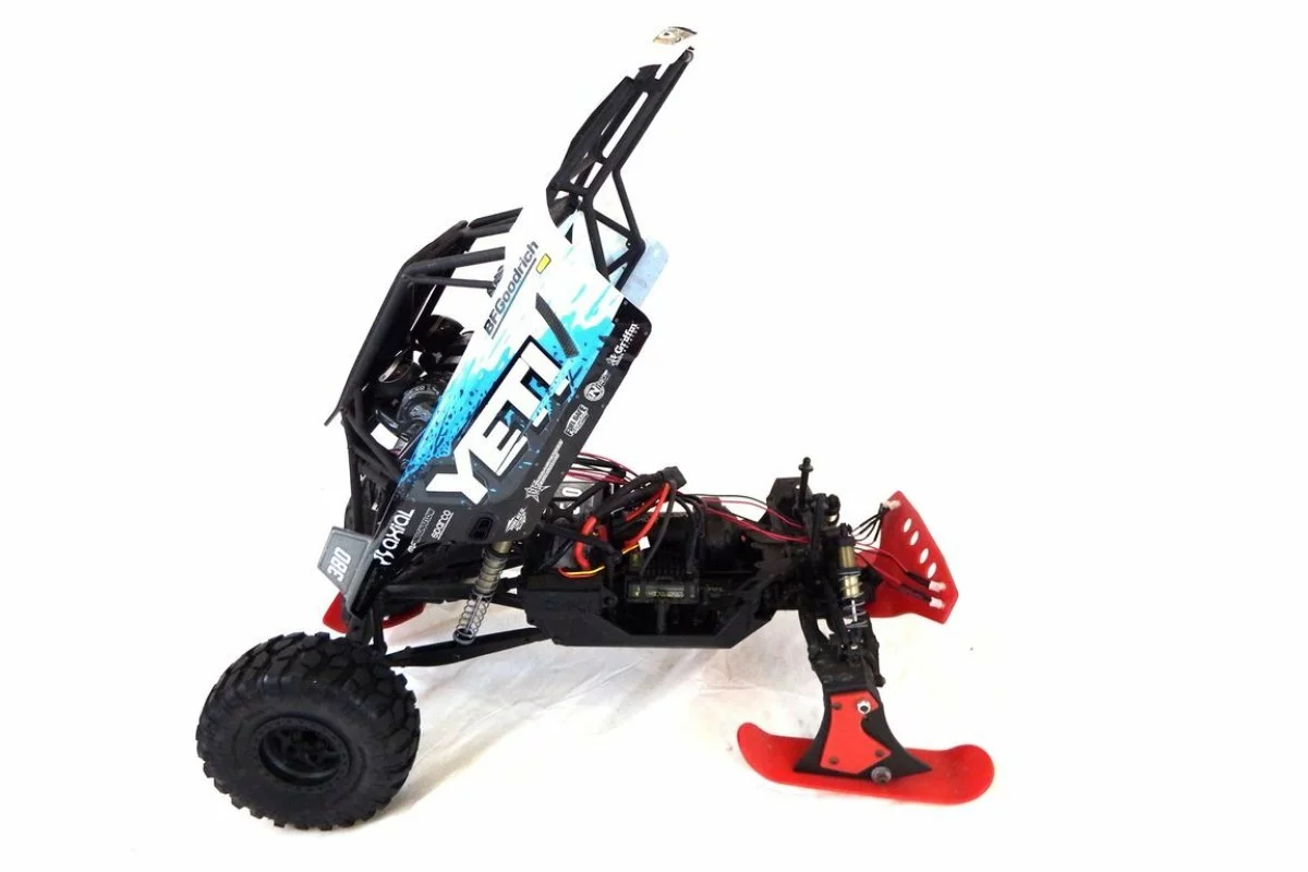 12035 | T-Bone Racing Black Axial Yeti Body Prop-Up Support Bar 5 12035 | T-Bone Racing Black Axial Yeti Body Prop-Up Support Bar - Image 3